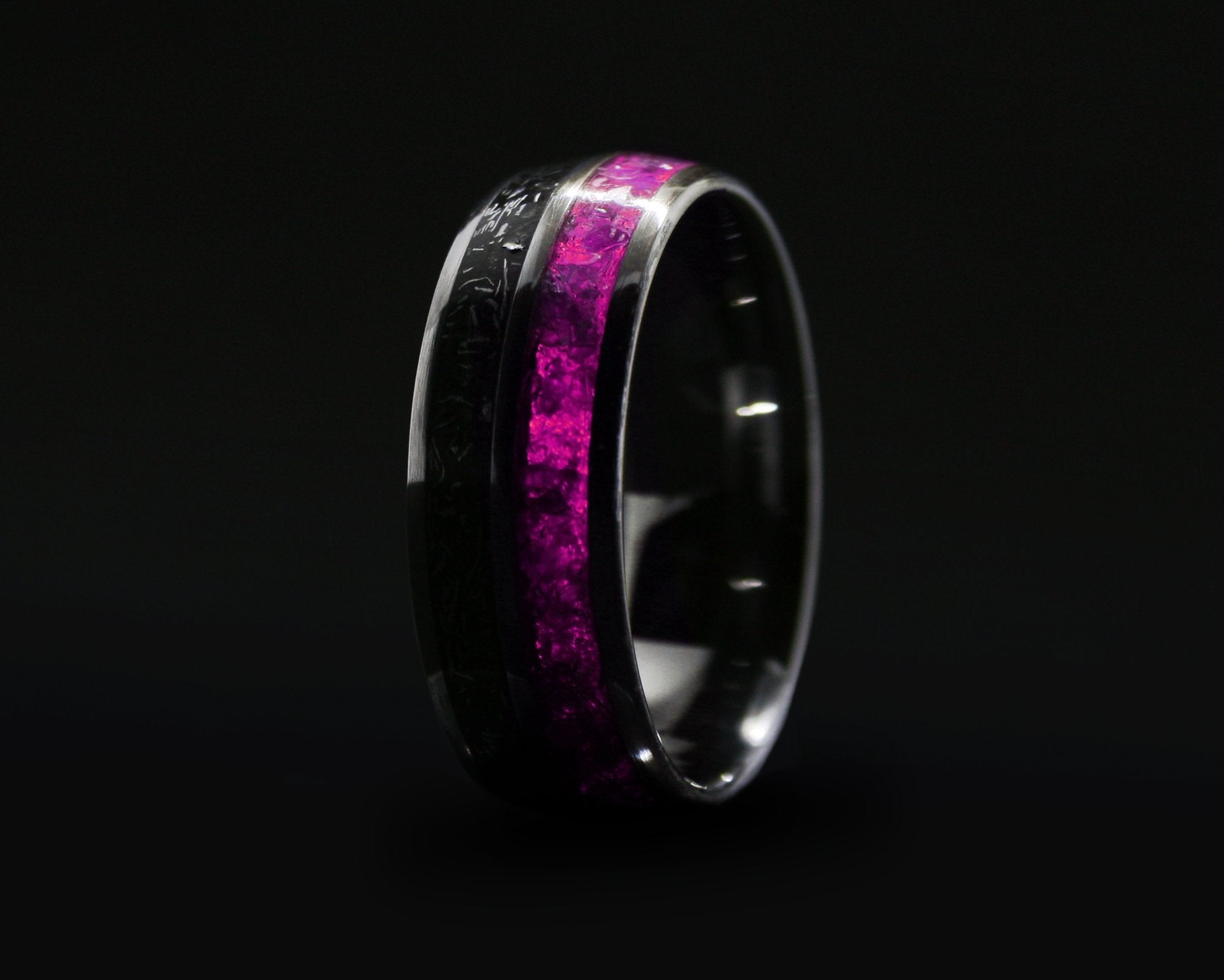 Luminous Glow Ring Glowing In The Dark Jewelry Rings For Women Men Black  New | eBay