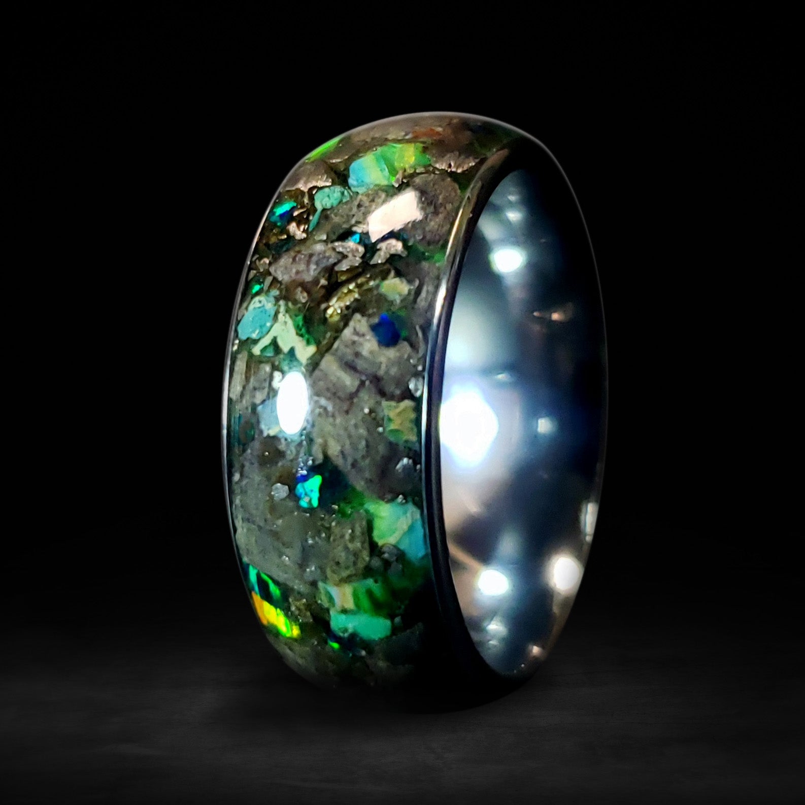 Stegosaurus Green Glow Ring